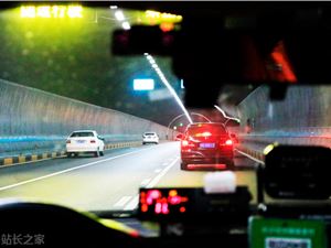 吉利银河V900上市，26.98万起！AI全场景家庭旗舰MPV，1220公里续航+无图NOA，重新定义智能豪华出行