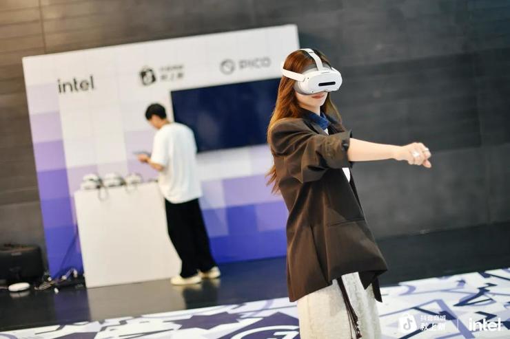 AI PC，一场关于算力、场景与生态的远征