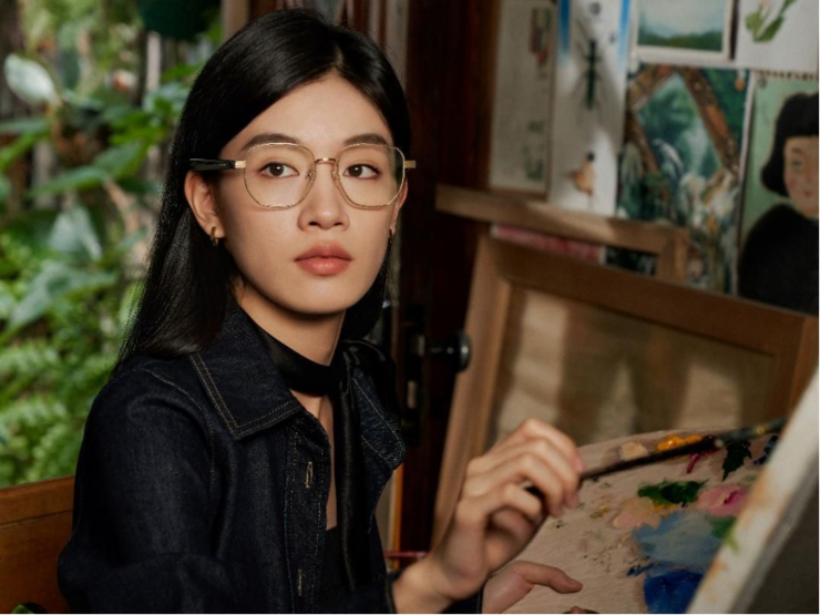 新年出国游，华为耳机伴你无界畅听！华为Mate 70绝配，小艺翻译更懂你