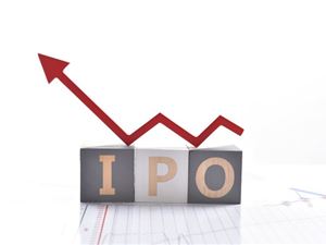 估值近万亿美元！Anthropic秘密申请IPO，奥特曼回应：竞争在于技术