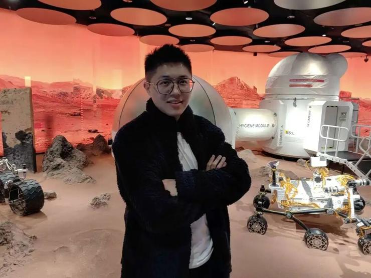 对话NOOK创始人许清岚：AI 从「做事」走向「规划人生」