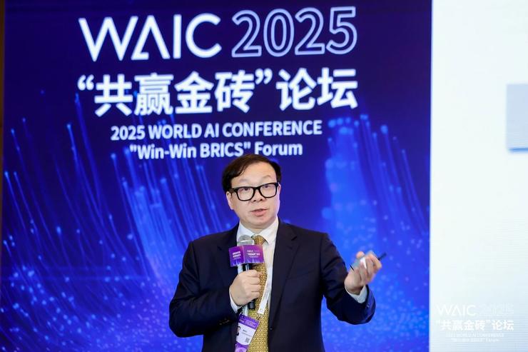 优刻得 CEO 季昕华：主权 AI 价值凸显，中立云 UCloud 如何躬身入局？