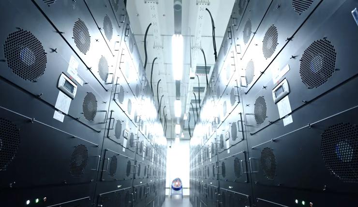 秦淮数据总裁汪冬宁：数据中心内卷过剩，但「良币」正在驱逐「劣币」| 智算想象力十人谈