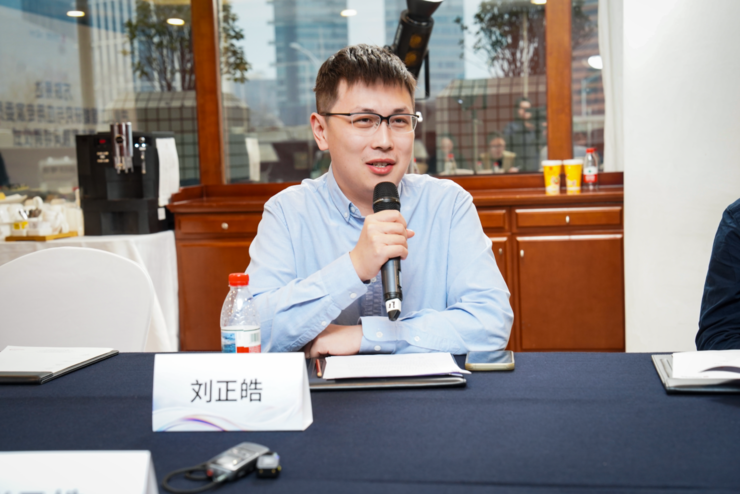 万联易达成立产业人工智能研究与应用专家委员会，实现产研双向奔赴