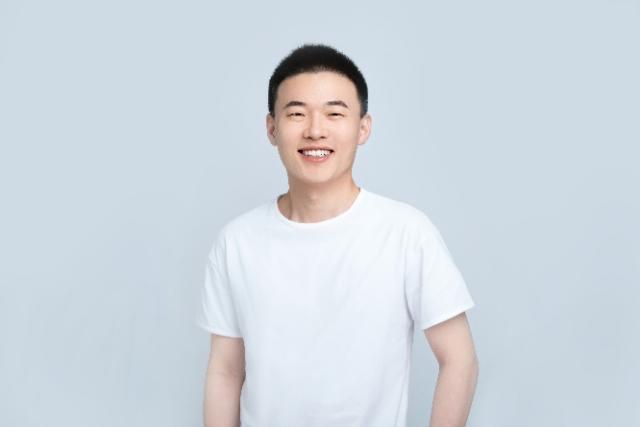 AIGCode 宿文：我就是要自训练大模型，直接做“L5 ”| AI产品十人谈