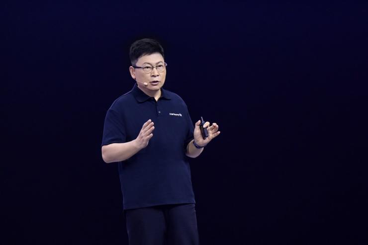 ​向阳而生，鸿蒙渐长：鸿蒙生态是科技行业的一次集体冲锋