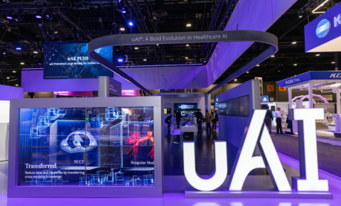 智能医疗数字人全球首秀，联影智能携最新大模型产品亮相北美放射学年会