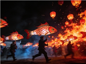 AI 拜年成新宠！工信部：2026 年春节移动流量激增，人工智能深度赋能数字化佳节