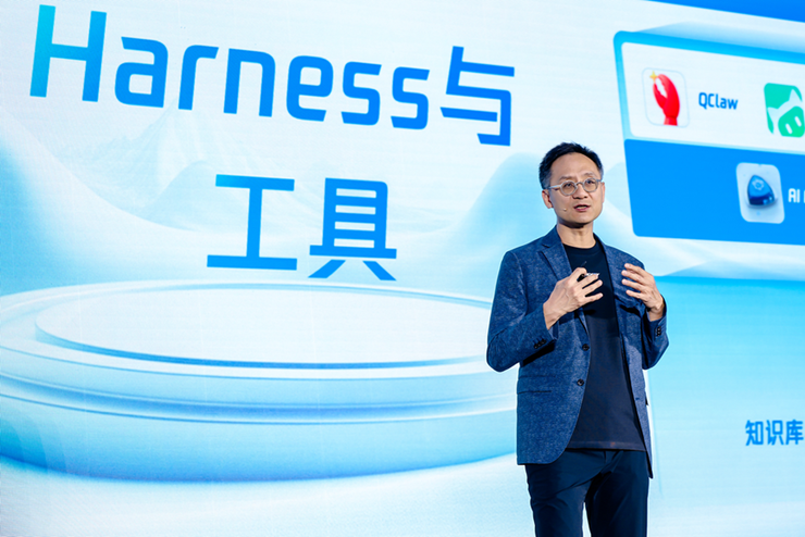 腾讯汤道生：汽车智能化不止是“把AI装上车”，更是“用AI重构车企”