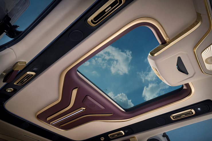 华为乾崑智驾 ADS 4 加持！岚图梦想家山河上市 打造全球最安全的四座MPV