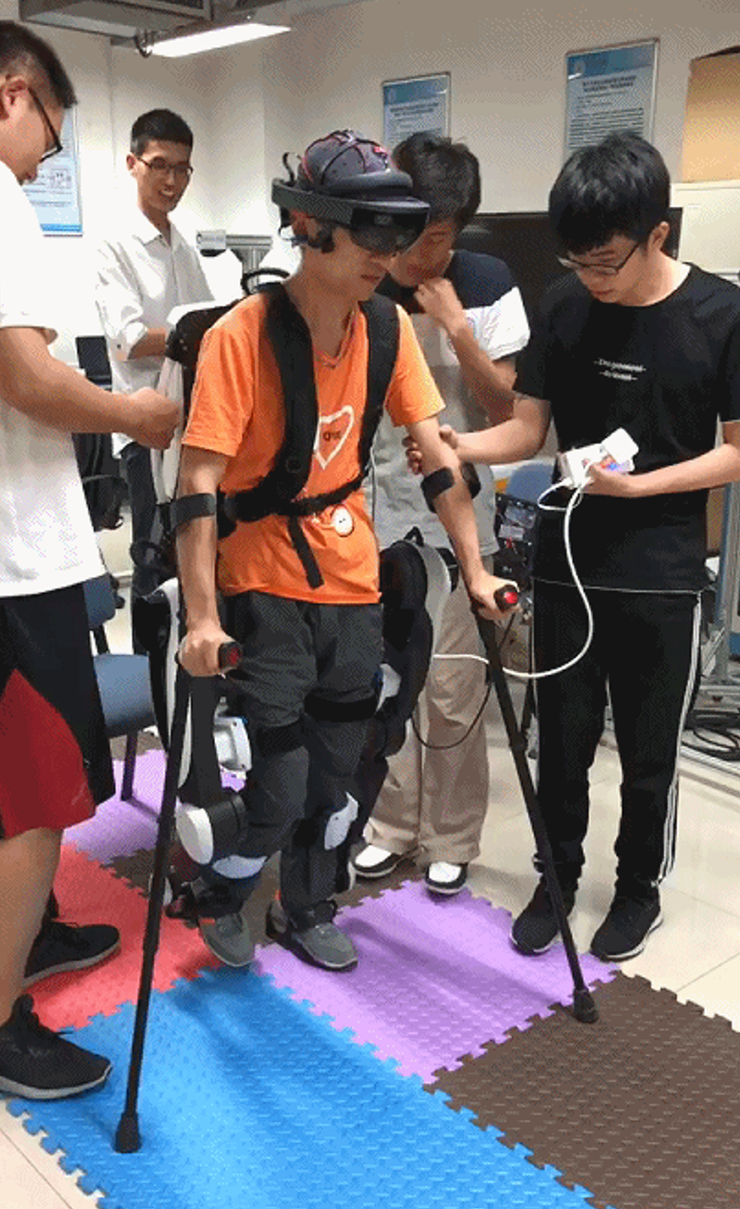 具身智能生态大会现场实录：以人机交互为中心，探索脑机接口与具身智能康复解决方案