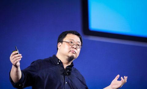 百度冲击618，“杀手锏”不止罗永浩