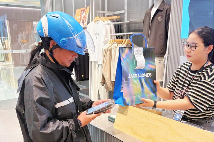 绫致电商负责人：淘宝闪购增长超预期 成为品牌生意增量