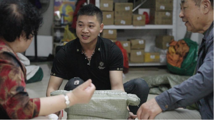 从“团长”到“站长”，拼多多丰富电商就业生态“烟火气”