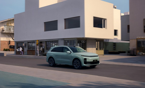 为了主动安全，理想不计成本