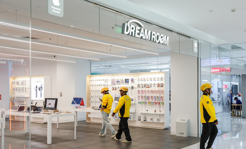 史上最便宜MacBook今起预售，美团闪购：开学季“苹果三件套”热度大增