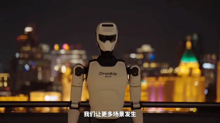 从张江到陆家嘴，一场定义城市未来的「双城辉映」