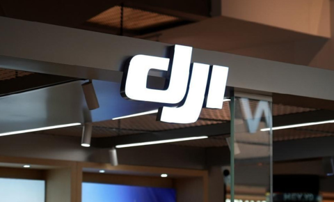 独家 | 大疆秘密孵化全景无人机，预计将于年底发布