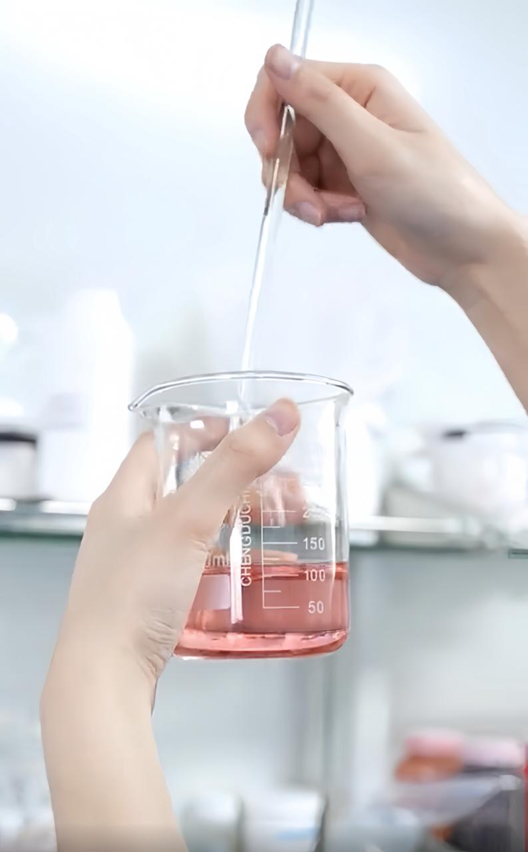 从0到1000万，这支中国唇釉如何征服东南亚？