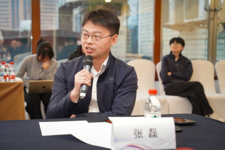 万联易达成立产业人工智能研究与应用专家委员会，实现产研双向奔赴