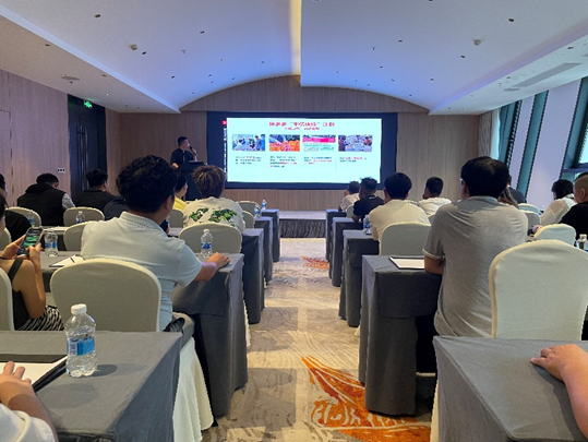 拼多多发布《2025农产品上行半年报》:“多多好特产”加码扶持农货商家,农产品销量同比增长47%